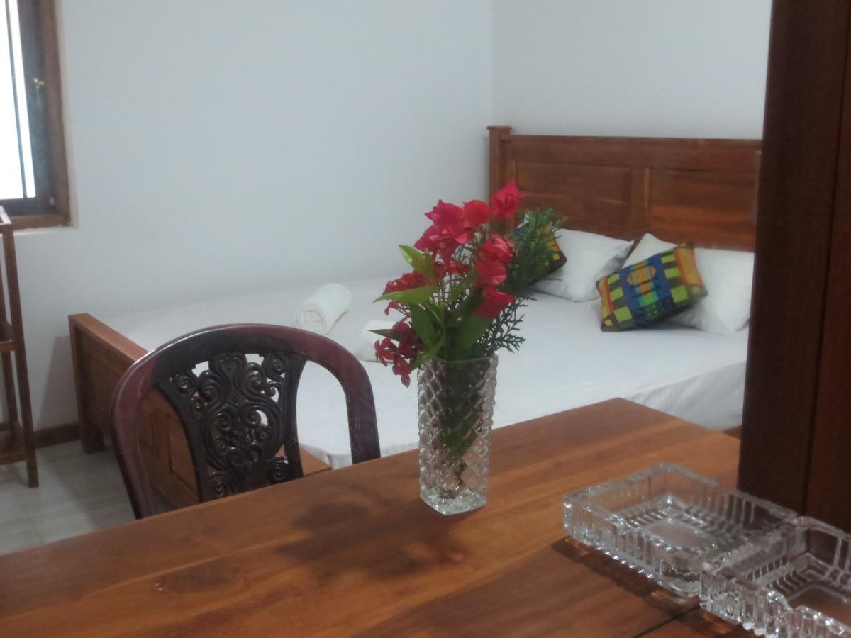 Hotel Grand Halabana Weerawila Ngoại thất bức ảnh